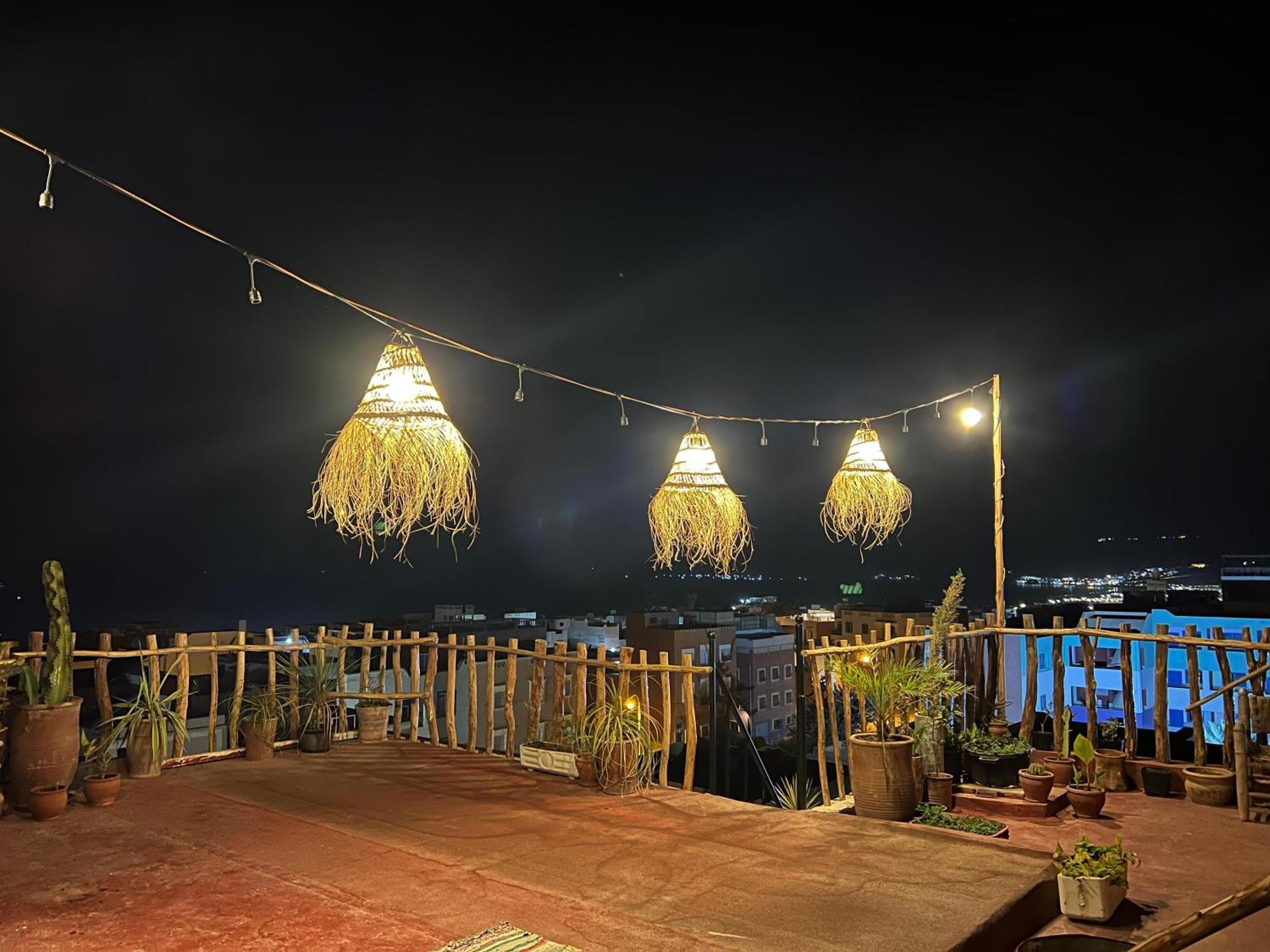 بيت شباب Berber Waves Surf House Tamraght المظهر الخارجي الصورة