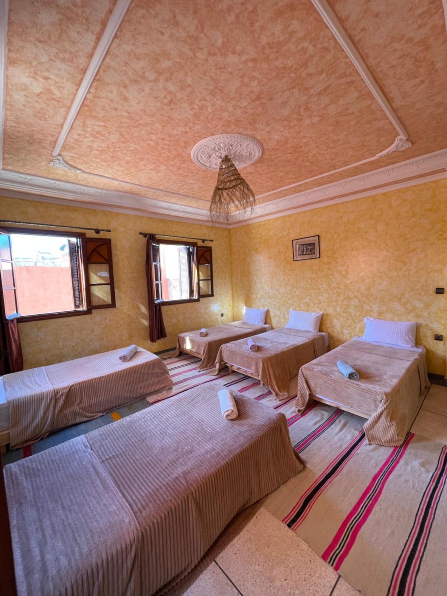 بيت شباب Berber Waves Surf House Tamraght المظهر الخارجي الصورة