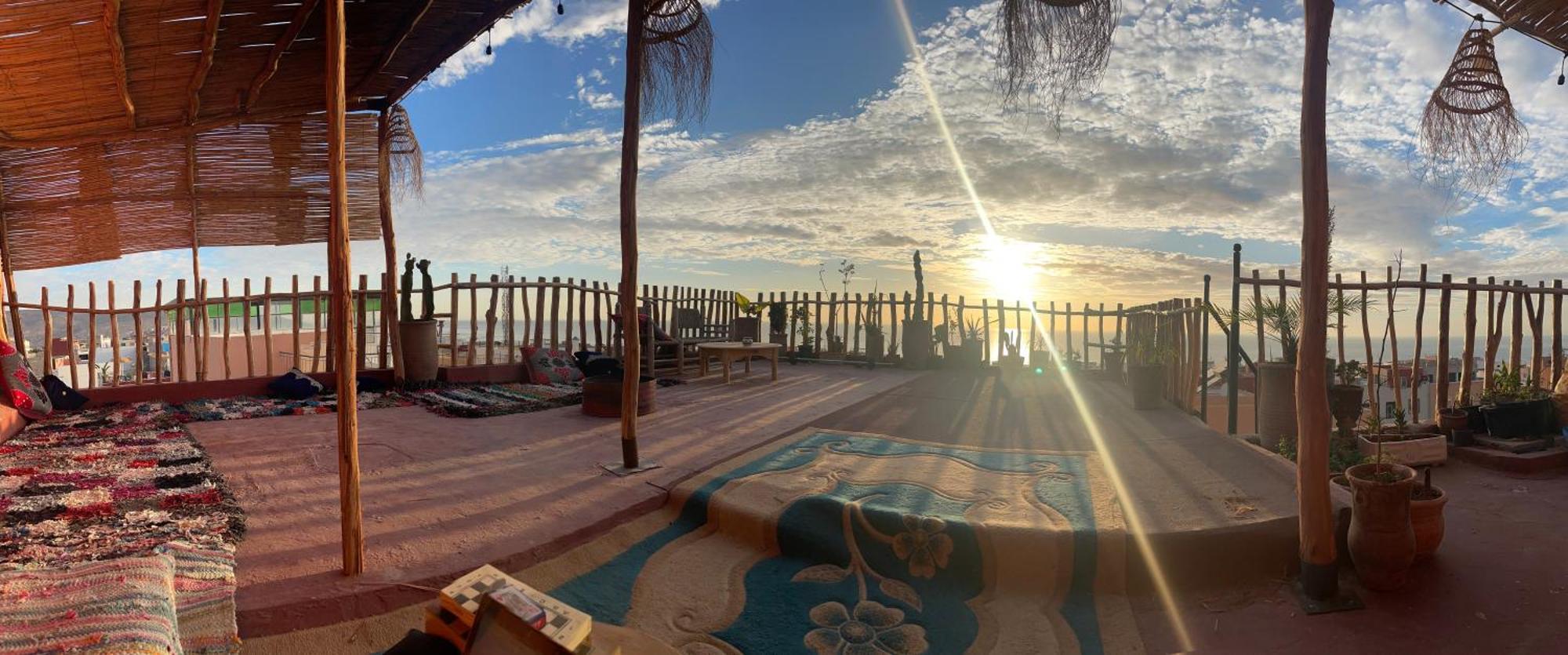 بيت شباب Berber Waves Surf House Tamraght المظهر الخارجي الصورة